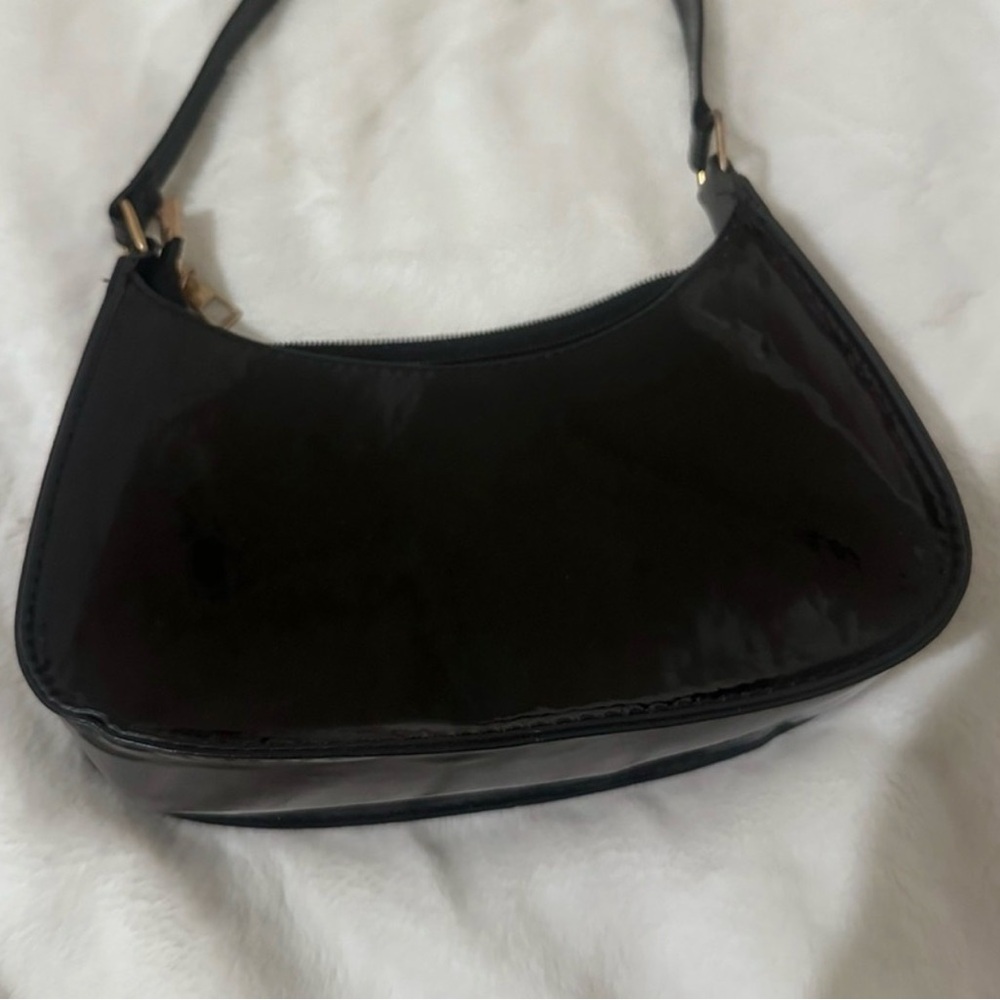 Glossy Black Women's Shoulder Bag